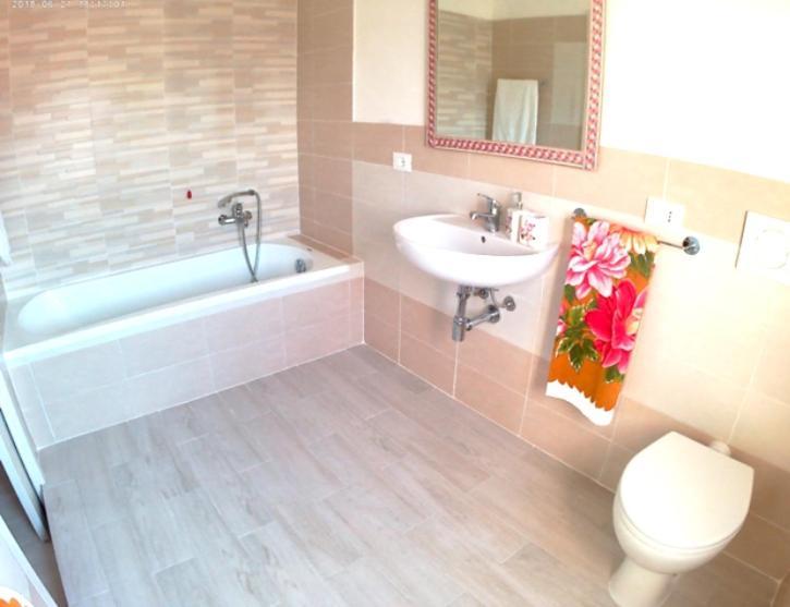 Casa Andreana Bed & Breakfast อูรี ภายนอก รูปภาพ